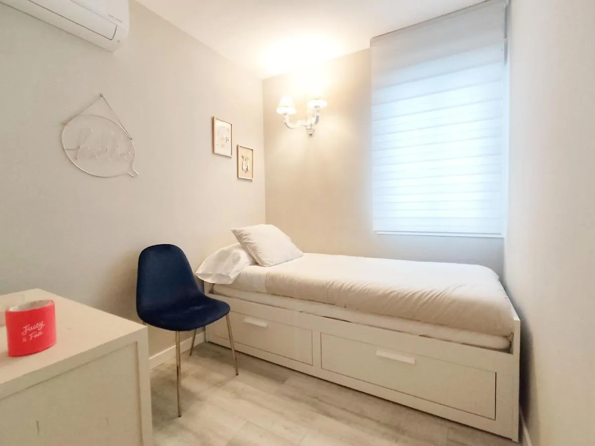 Ferienwohnung 80S Loft Vintage 15' Malaga Airport Free Guest Parking Alhaurín de la Torre 0*,